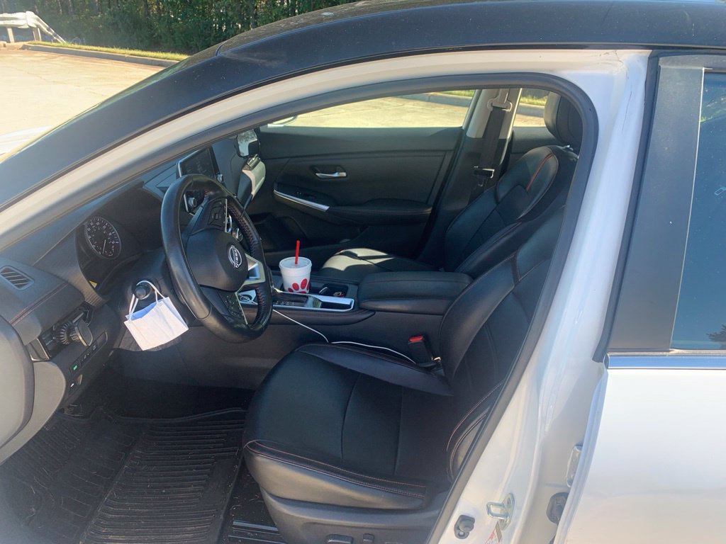 Used 2024 Nissan Sentra SR w/ SR Premium Package FWD image 17