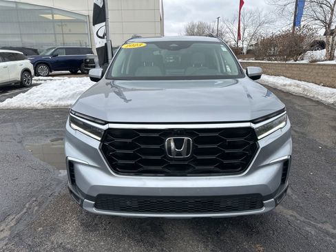 Used 2023 Honda Pilot Elite image 20