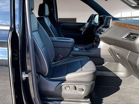 Certified 2024 Chevrolet Tahoe Premier AWD/4WD image 5