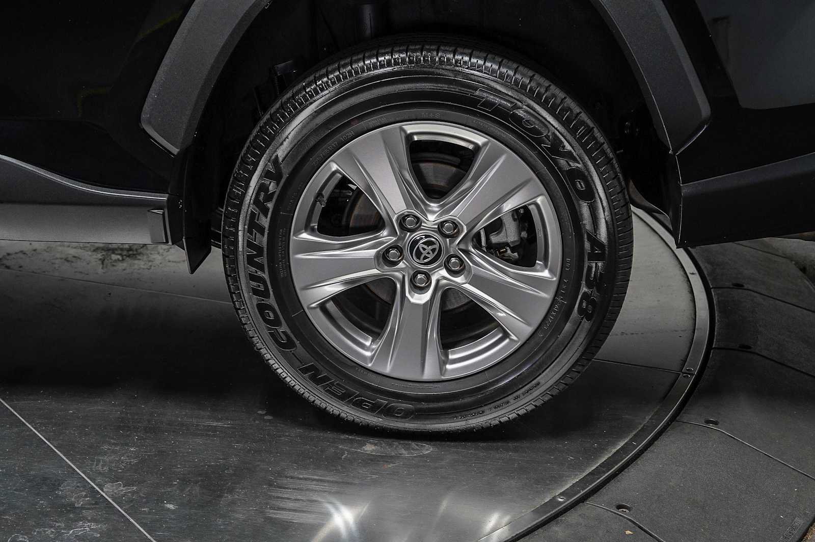 Certified 2023 Toyota RAV4 XLE w/ Convenience Package FWD image 10