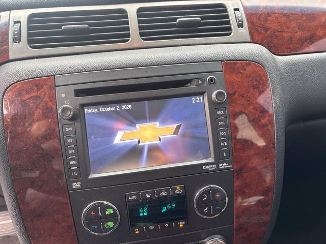 Used 2013 Chevrolet Avalanche LTZ AWD/4WD image 22