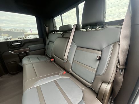 Used 2023 GMC Sierra 2500 Denali w/ Denali Ultimate Package image 26