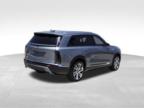New 2027 Cadillac Vistiq Luxury AWD/4WD image 4