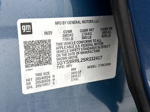 Used 2025 Cadillac Escalade ESV Sport Platinum w/ LPO, ONYX Package image 50