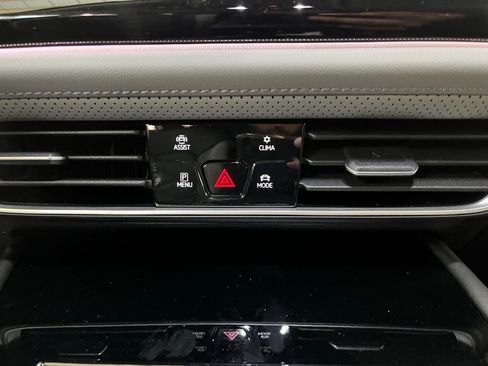 New 2026 Volkswagen Atlas Peak Edition AWD/4WD image 15
