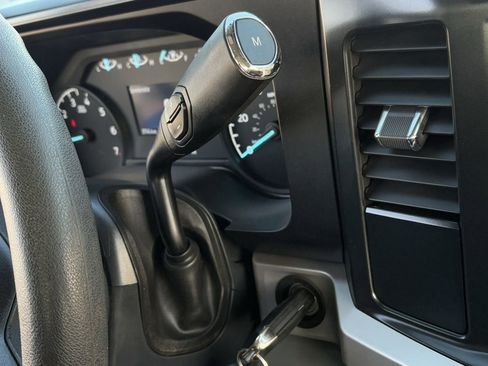 Used 2024 Ford F350 XL w/ FX4 Off-Road Package image 18