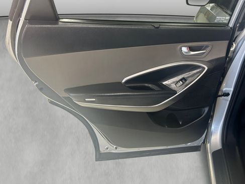Used 2014 Hyundai Santa Fe Limited FWD image 21