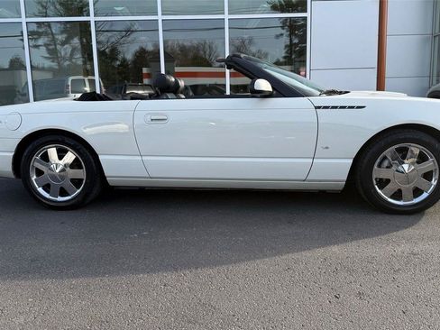 Used 2003 Ford Thunderbird RWD image 23