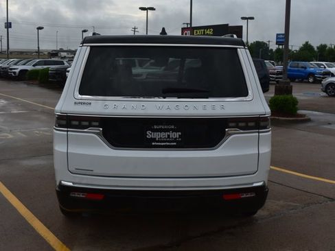 Used 2023 Jeep Grand Wagoneer 4WD image 6