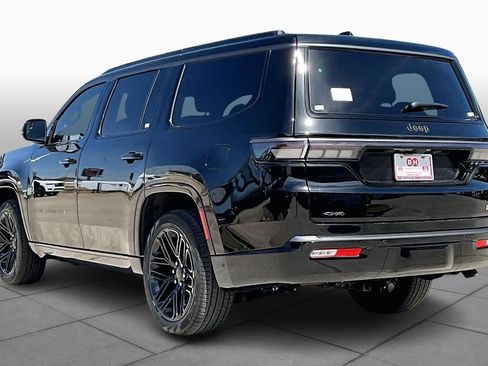 New 2026 Jeep Grand Wagoneer Limited AWD/4WD image 13