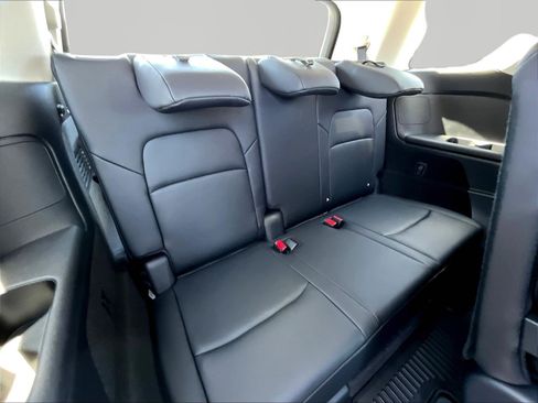 New 2026 Nissan Pathfinder SL AWD/4WD image 20