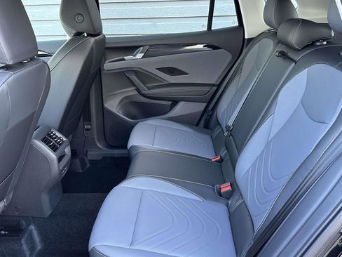 New 2026 Volkswagen Tiguan SE image 13