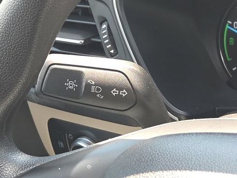 Used 2020 Ford Escape SE FWD image 40