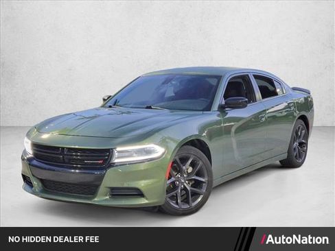 Used 2021 Dodge Charger SXT w/ Blacktop Package RWD image 1