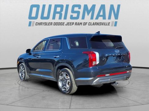 Used 2024 Hyundai Palisade Limited image 4