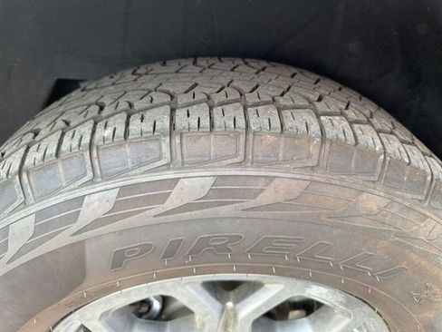 Used 2025 Ford Expedition Active RWD image 40