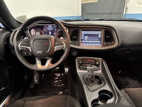 Certified 2018 Dodge Challenger R/T Scat Pack w/ Leather Interior Group image 5