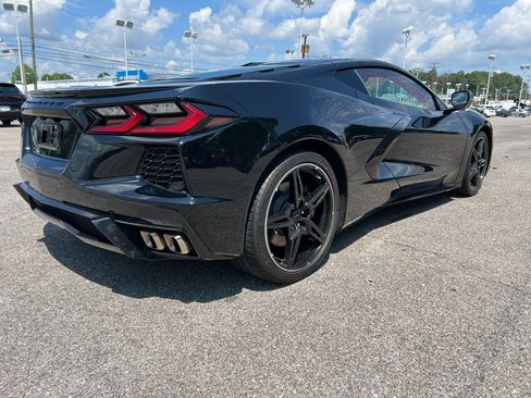 Used 2024 Chevrolet Corvette Stingray Premium Cpe w/ 3LT RWD image 5