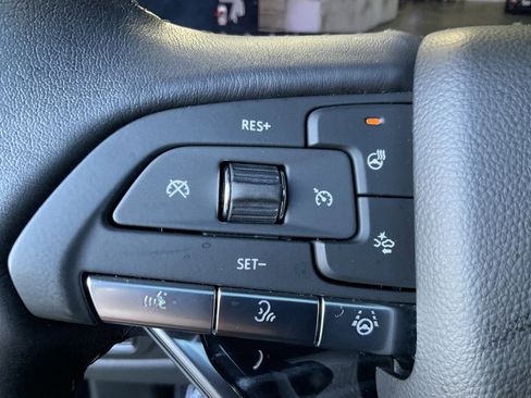 Used 2024 Cadillac Escalade Sport AWD/4WD image 37