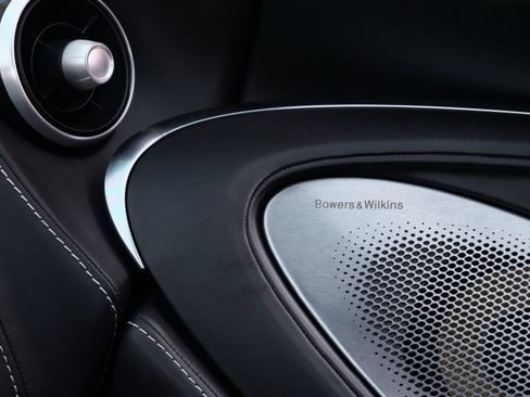 Used 2023 McLaren GT RWD image 24