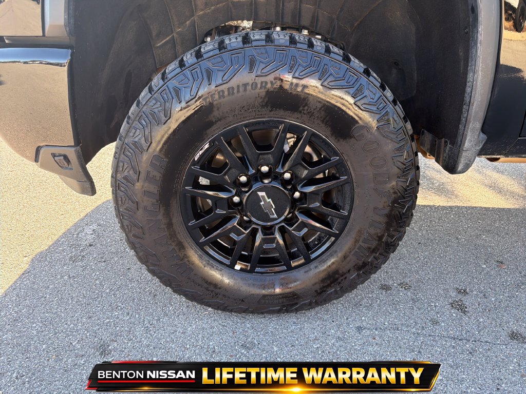 Used 2026 Chevrolet Silverado 2500 ZR2 AWD/4WD image 5