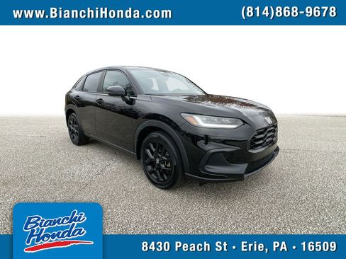 Used 2023 Honda HR-V Sport image 1