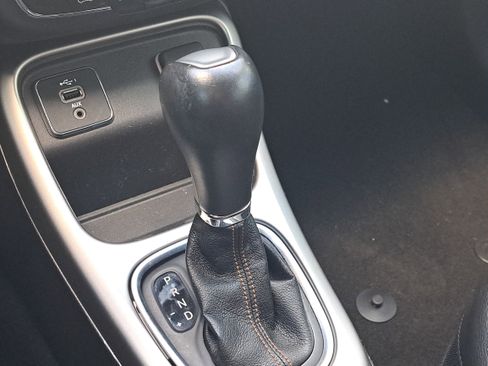 Used 2020 Jeep Compass Latitude w/ Popular Equipment Group image 30