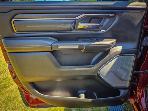 Used 2019 RAM 1500 Limited AWD/4WD image 39