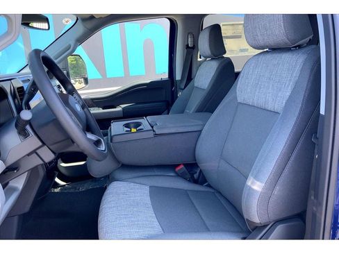 New 2026 Ford F250 XLT w/ XLT Premium Package AWD/4WD image 25