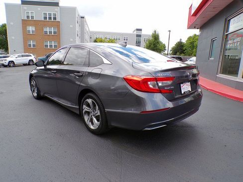 Used 2018 Honda Accord EX image 7