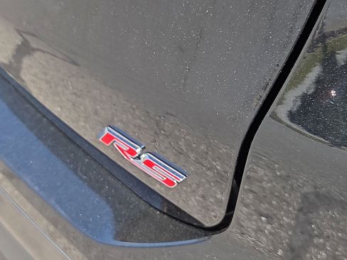 Used 2023 Chevrolet Equinox RS w/ RS Leather Package FWD image 8