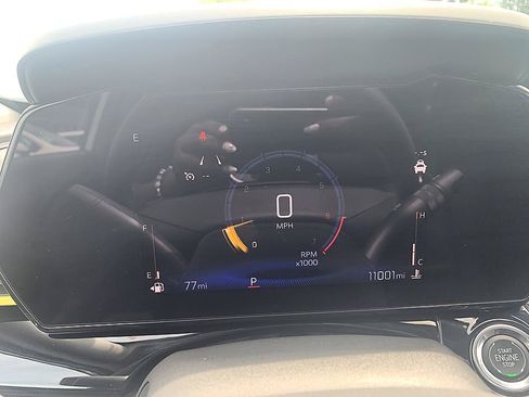 Used 2026 Chevrolet Trax ACTIV FWD image 13