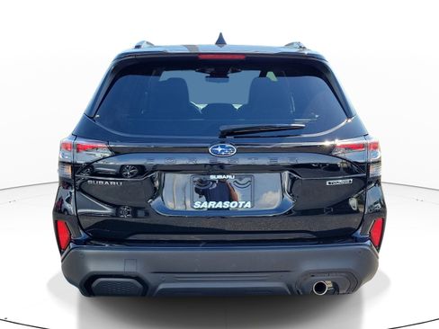 Used 2025 Subaru Forester Touring AWD/4WD image 5