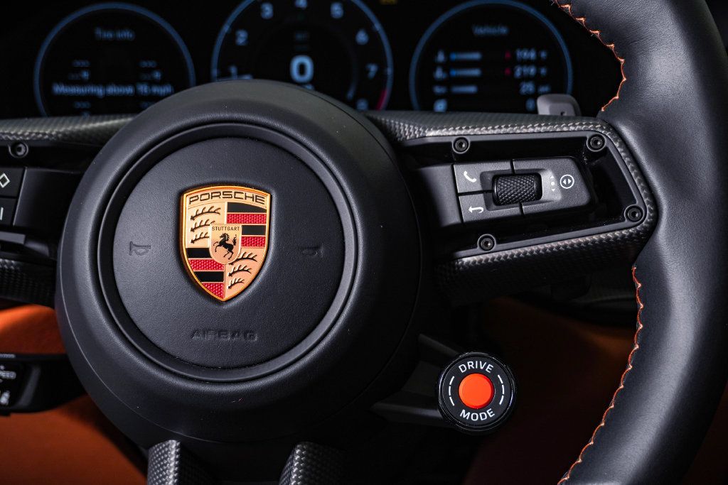 Certified 2026 Porsche 911 Targa 4 GTS AWD/4WD image 21