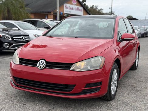 Used 2015 Volkswagen Golf S FWD image 3