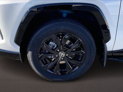 Certified 2022 Toyota RAV4 XSE image 9