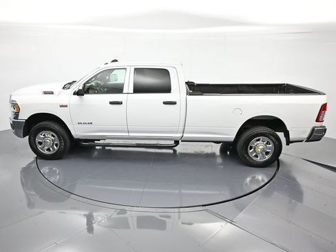 Used 2021 RAM 2500 Tradesman w/ Chrome Appearance Group image 34