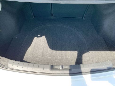 Used 2020 Hyundai Elantra SEL FWD image 22