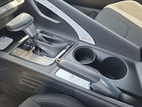 New 2026 Hyundai Elantra Sport FWD image 15