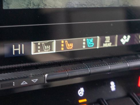 New 2026 GMC Hummer EV SUV image 27