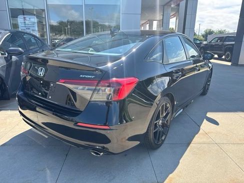 Used 2023 Honda Civic Sport image 7