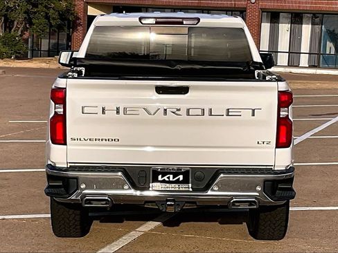 Used 2022 Chevrolet Silverado 1500 LTZ AWD/4WD image 17