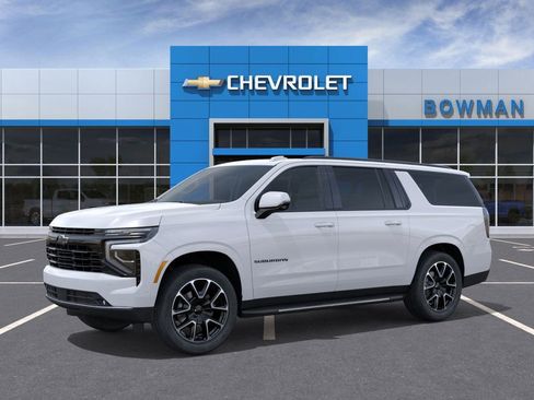 New 2026 Chevrolet Suburban RST w/ Comfort Package AWD/4WD image 2