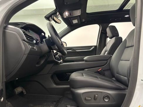 New 2026 GMC Acadia Elevation w/ Elevation Premium Package image 19