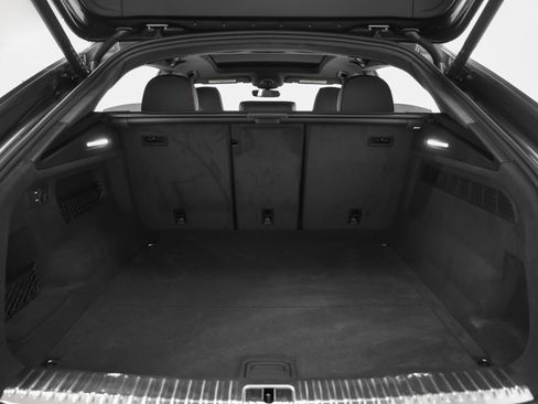 Used 2025 Audi RS Q8 performance image 24