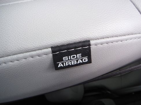 Used 2020 Honda CR-V EX-L image 16