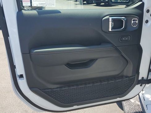 New 2025 Jeep Wrangler Sahara image 20