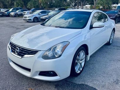 Used 2012 Nissan Altima 3.5 SR w/ Technology Pkg