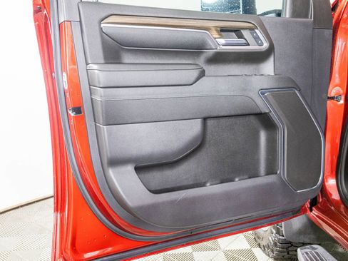 Used 2024 Chevrolet Silverado 2500 LT w/ All Star Edition image 37