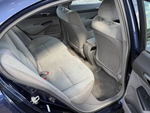 Used 2010 Honda Civic LX image 13